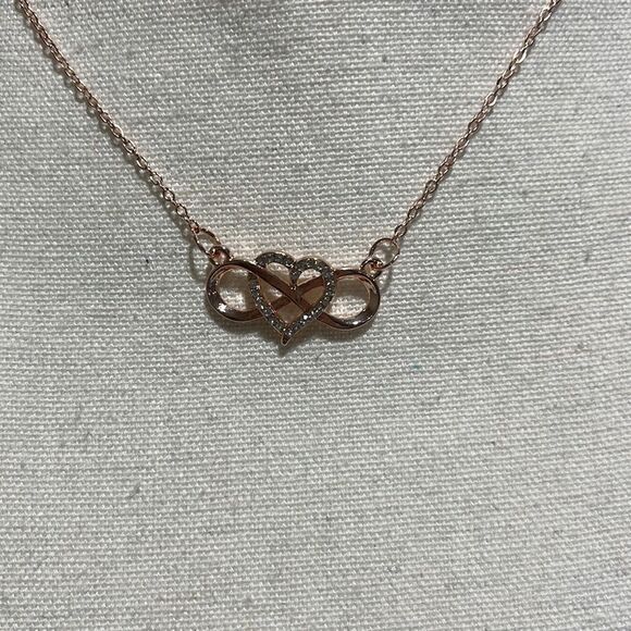 NWOT Infinity symbol and heart with rhinestones - Picture 2 of 3